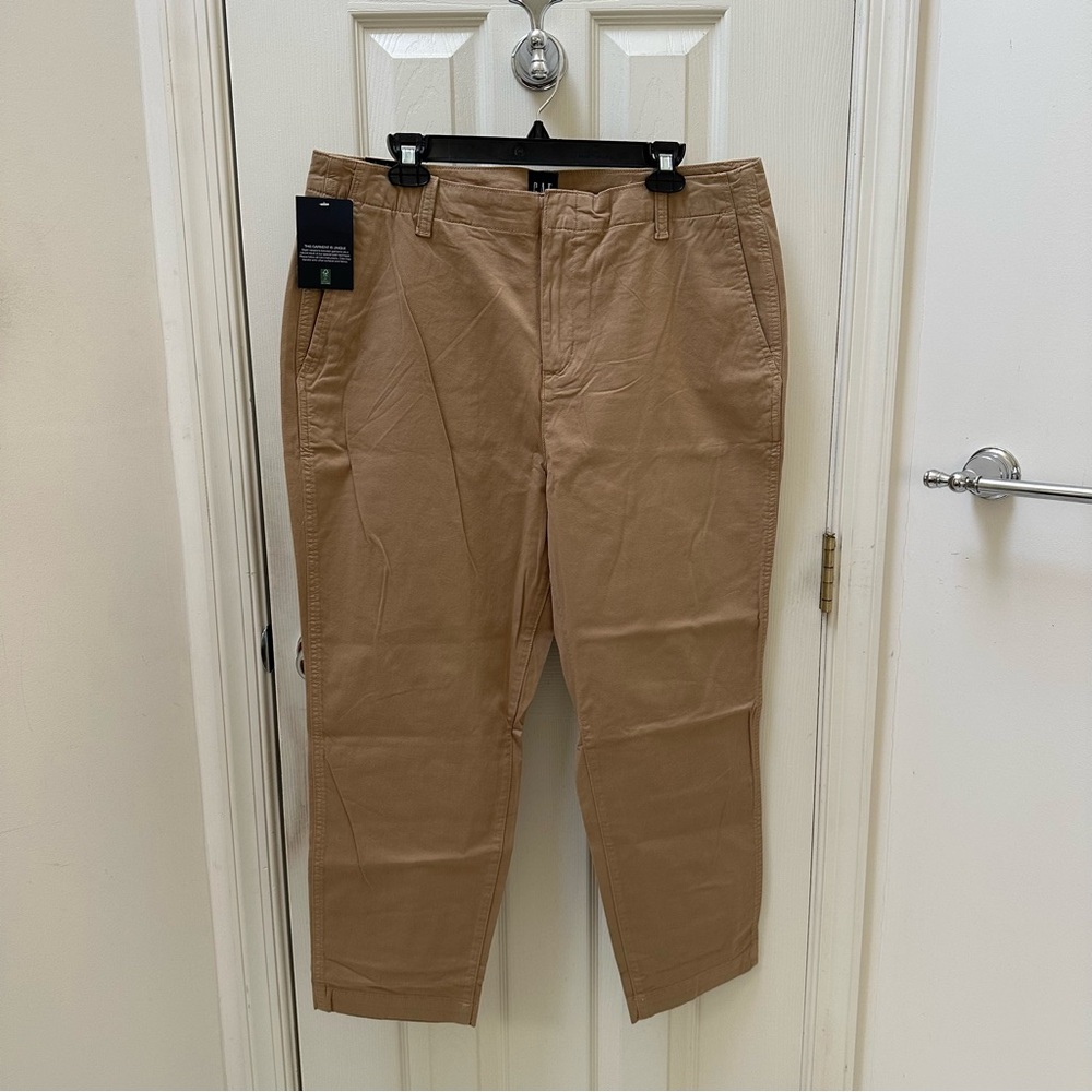 NWT Gap Women’s Slim Khaki Cotton Ankle Pant Size 16
